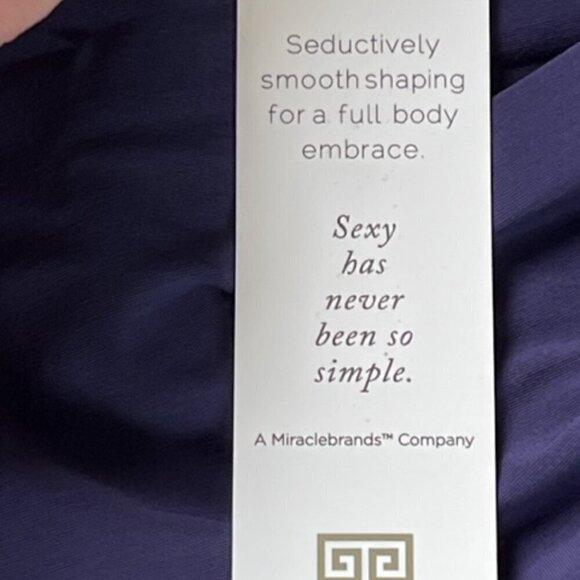 Amoressa by Miraclesuit NWT Women’s Purple Oil Slick Drake One-Piece Swimsuit 8 - Picture 7 of 16